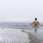 Ciepłe poncho - najlepszy przyjaciel każdego morsa